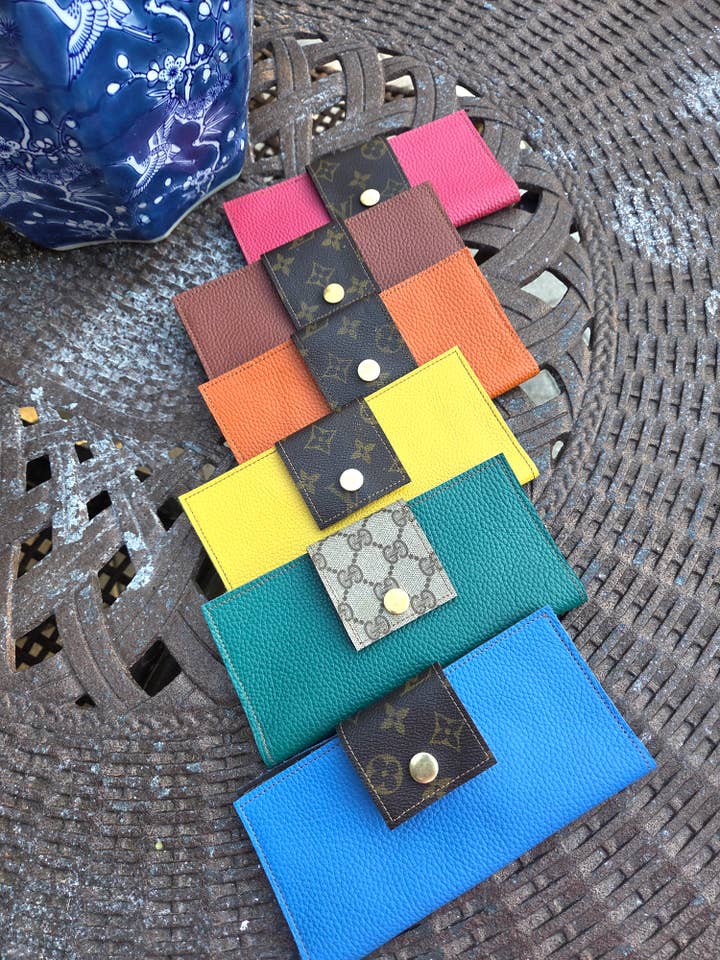 Nuovo portafoglio arancione brillante Palm Beach per la vendita all'ingrosso da parte di Contagious Couture