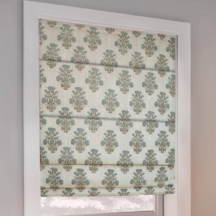 Store romaine en lin pur avec motif floral - Swadesh pour la vente par Fabdivine