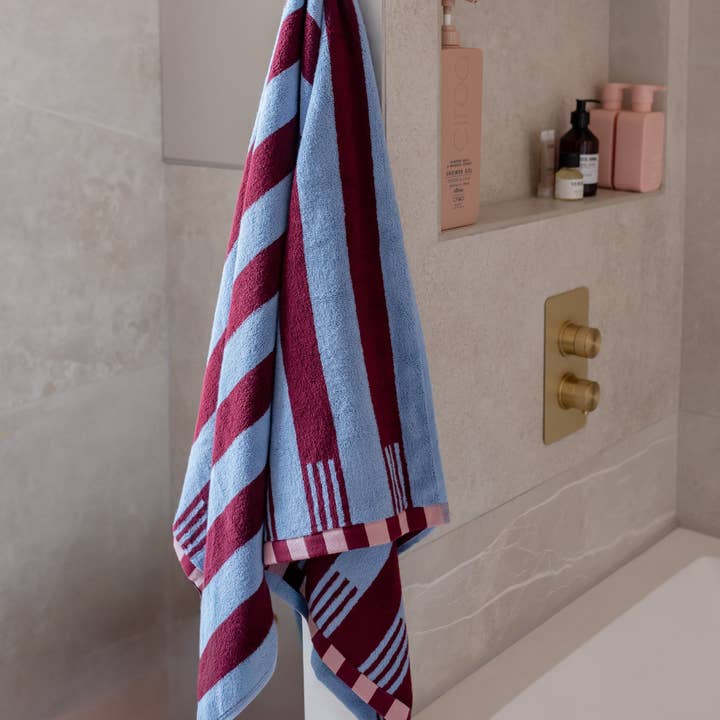 TBCo - Wholesale Bath Towel - Cotton Towels in Blue Stripe