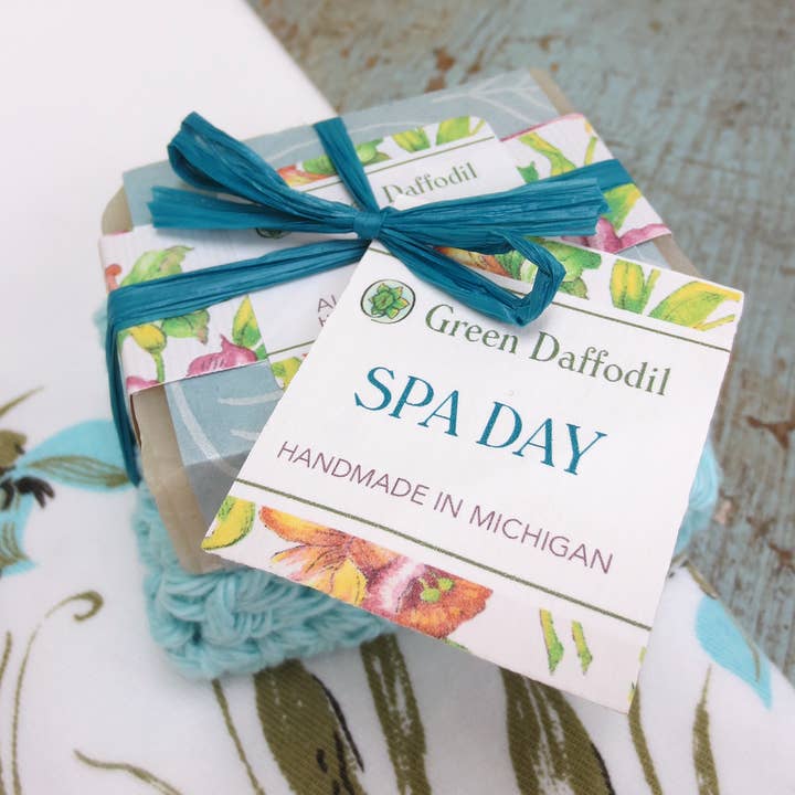 Green Daffodil Bath & Body - Wholesale Soap Set - Spa Day Soap & Washcloth Set - Gift Set2