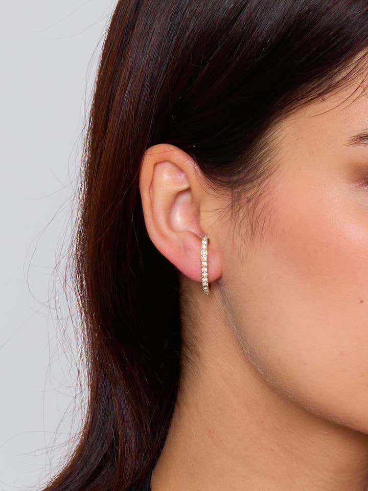 124AQ132 stainless steel rhinestone earrings for wholesale by BYREN | ÉLINE L'ATELIER