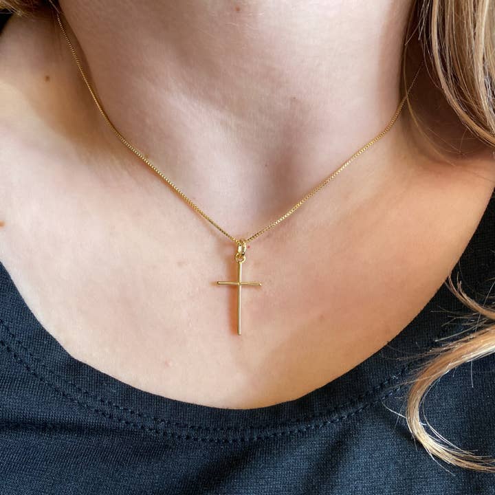 GoldFi - Wholesale Individual Charm/Pendant - 18k Gold Filled Thin Plain Cross Pendant
