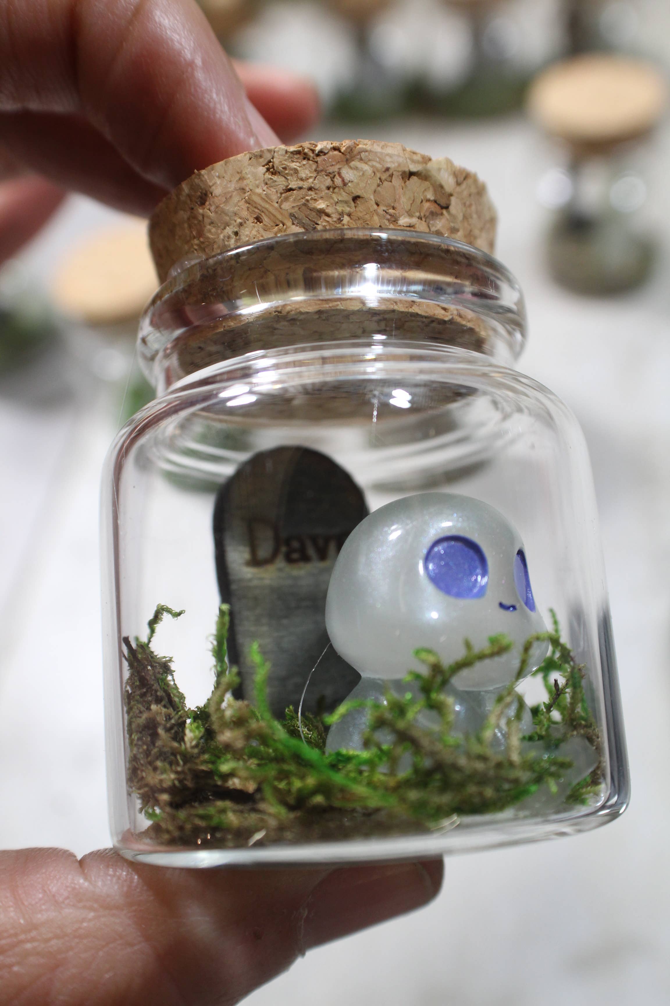 Raven Design – wholesale Decorative tabletop object – 1 Adopt A Ghost Pet Friend Glows in the Dark!3