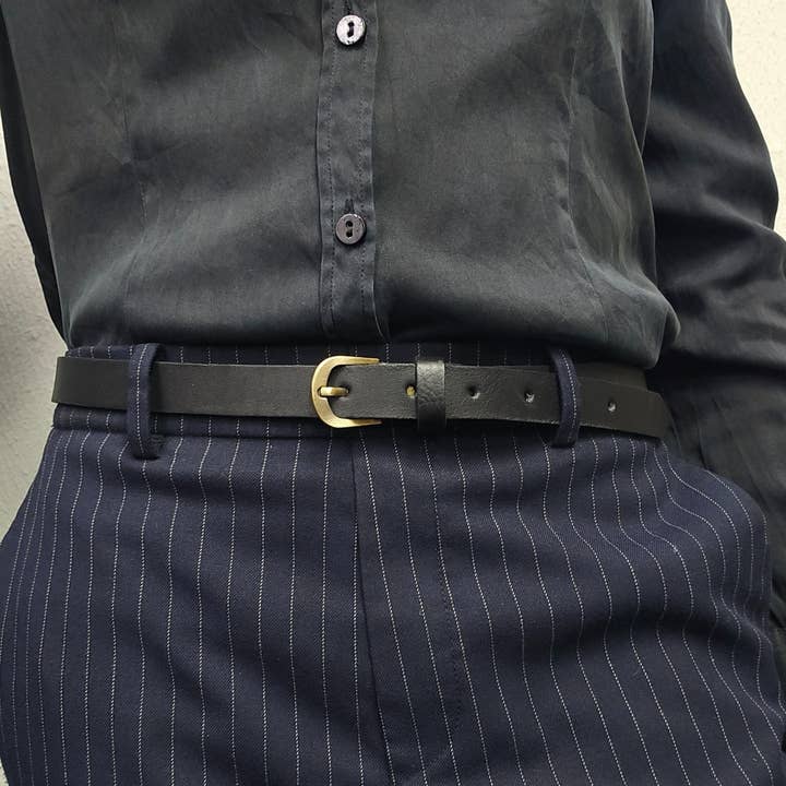 Artisan Stories – wholesale Belt – Women's – New Skinny leather belt8