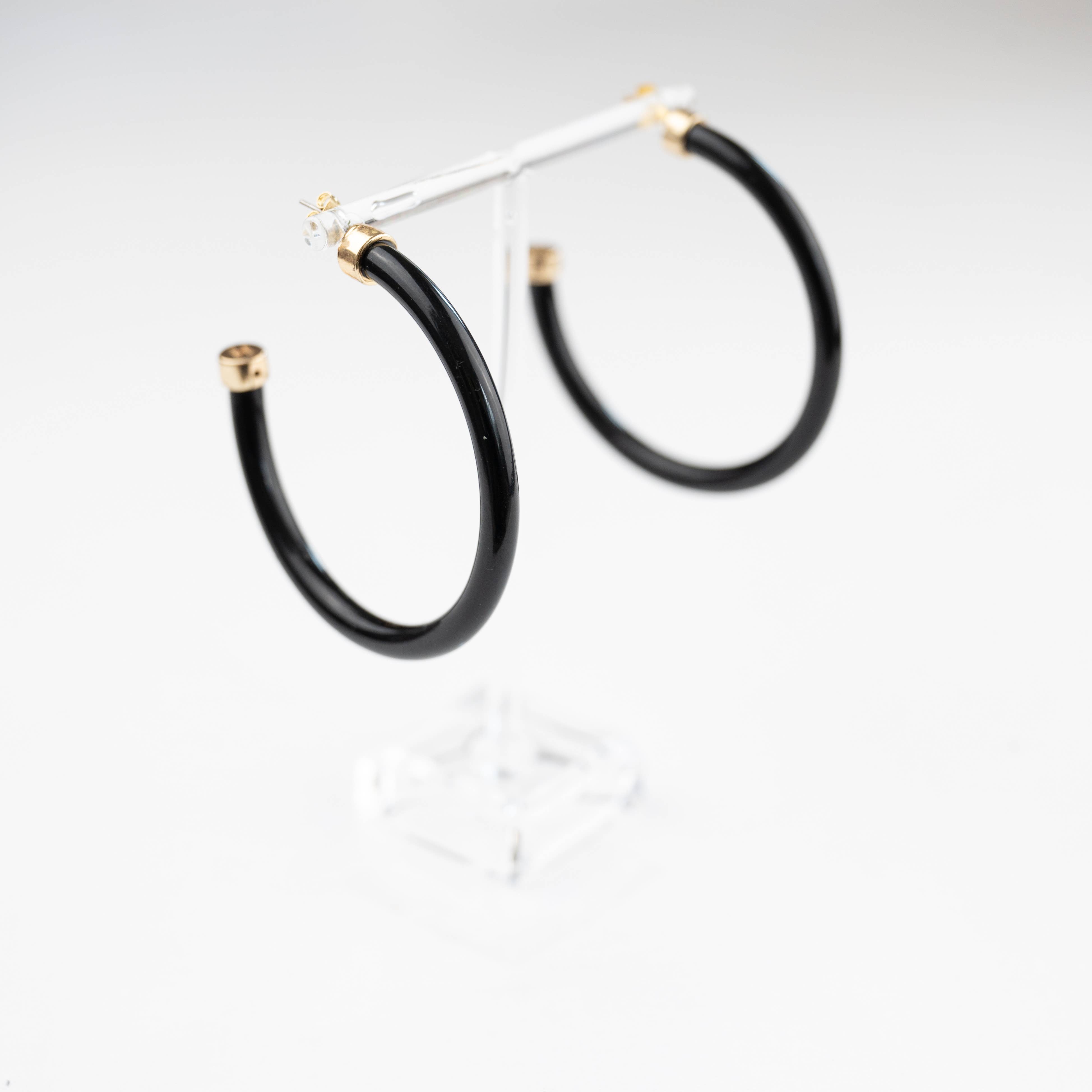 Hoo Hoops - Wholesale Hoop Earrings - Lightweight Large Hoop Earrings - Black 1