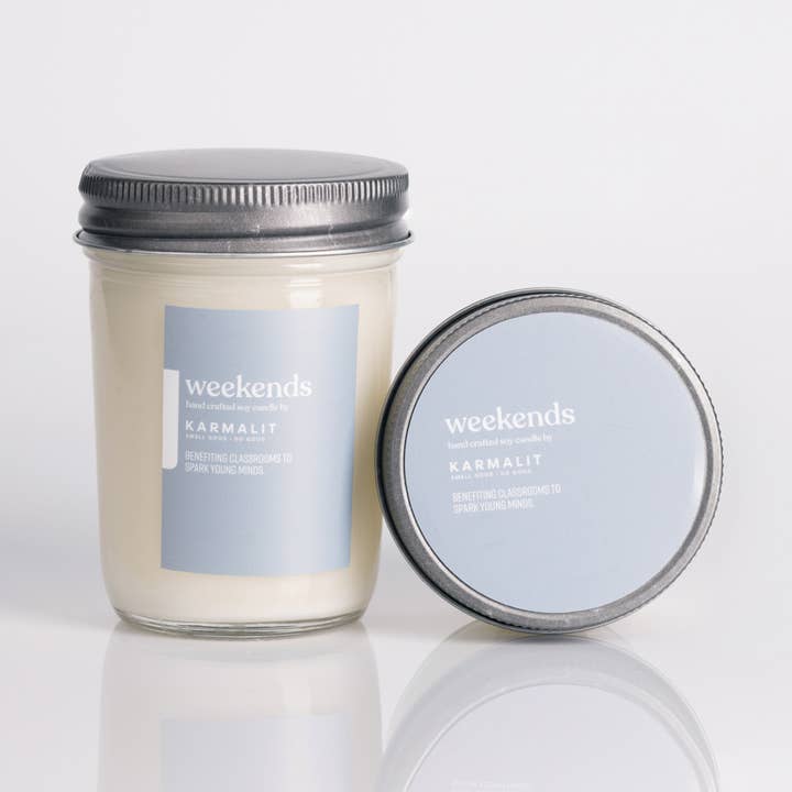 Weekends Orange Punch & Jasmine Sweetness Jar Candle for wholesale by KarmaLit