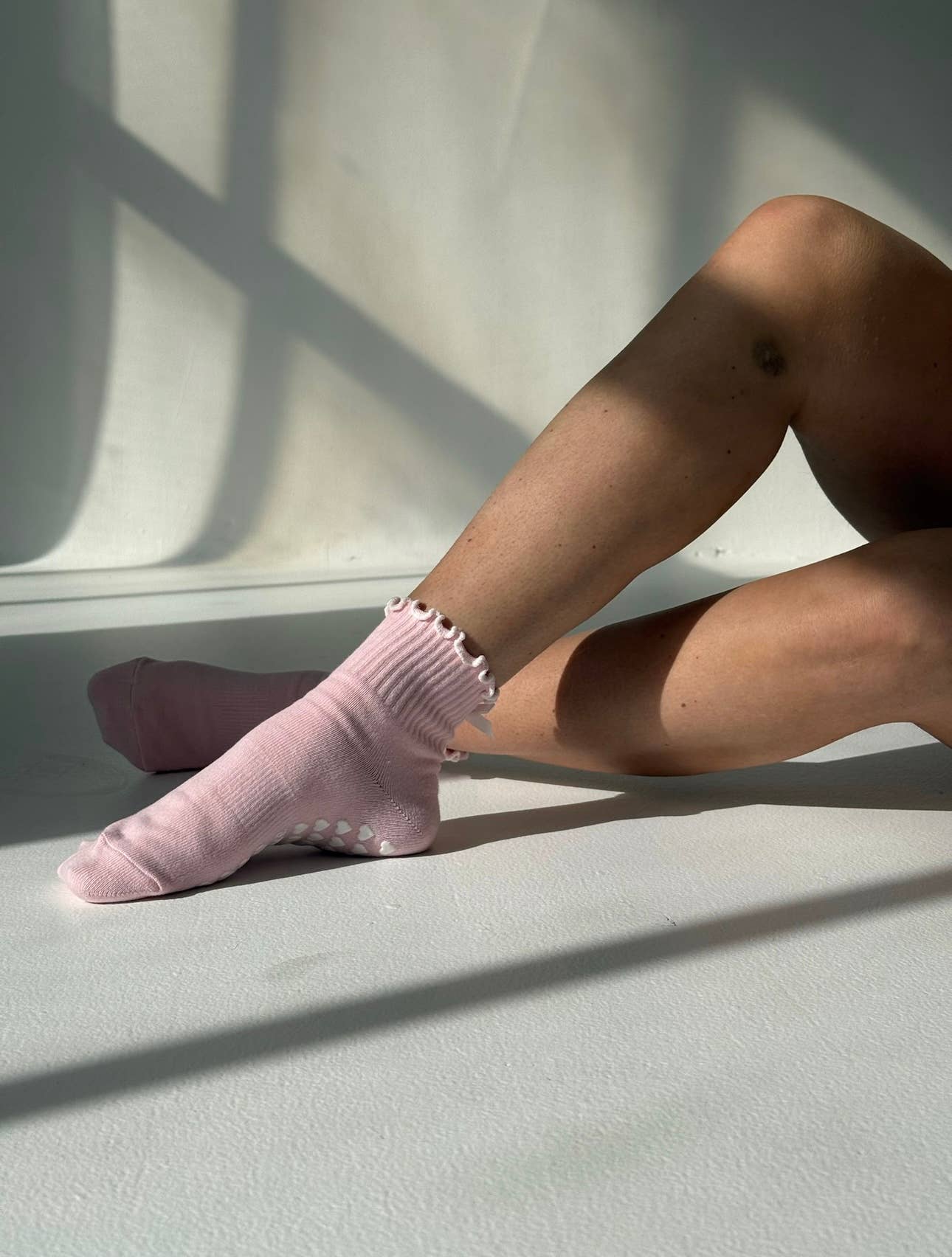 MollyGraceGripSocks – wholesale Strumpor - Dam – Balletrosa rosett1
