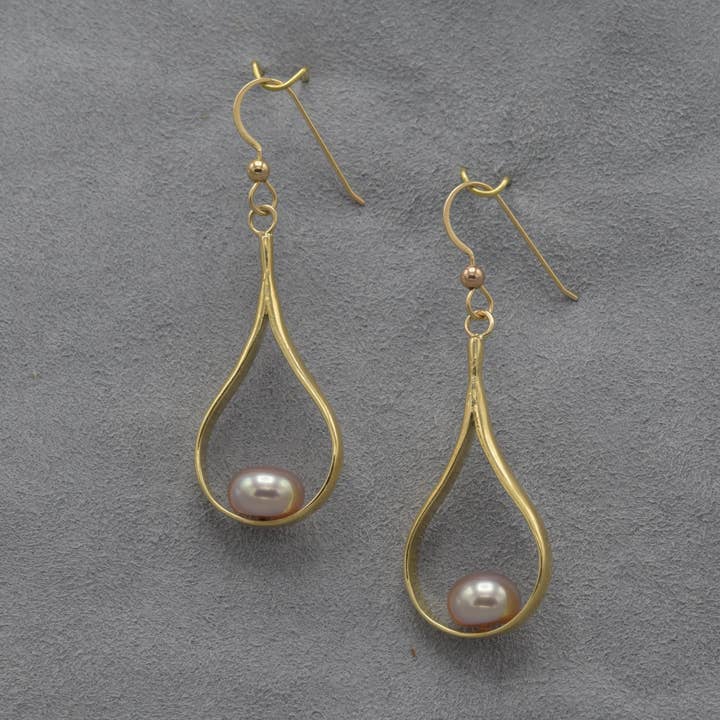 Perle Drop for engroshandel hos Three pines fine jewelry