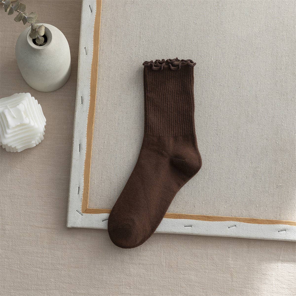 Dipped Shop - Wholesale Socks - Women's - Flounce Solid Color Simple Sweet Socks DP25A4253