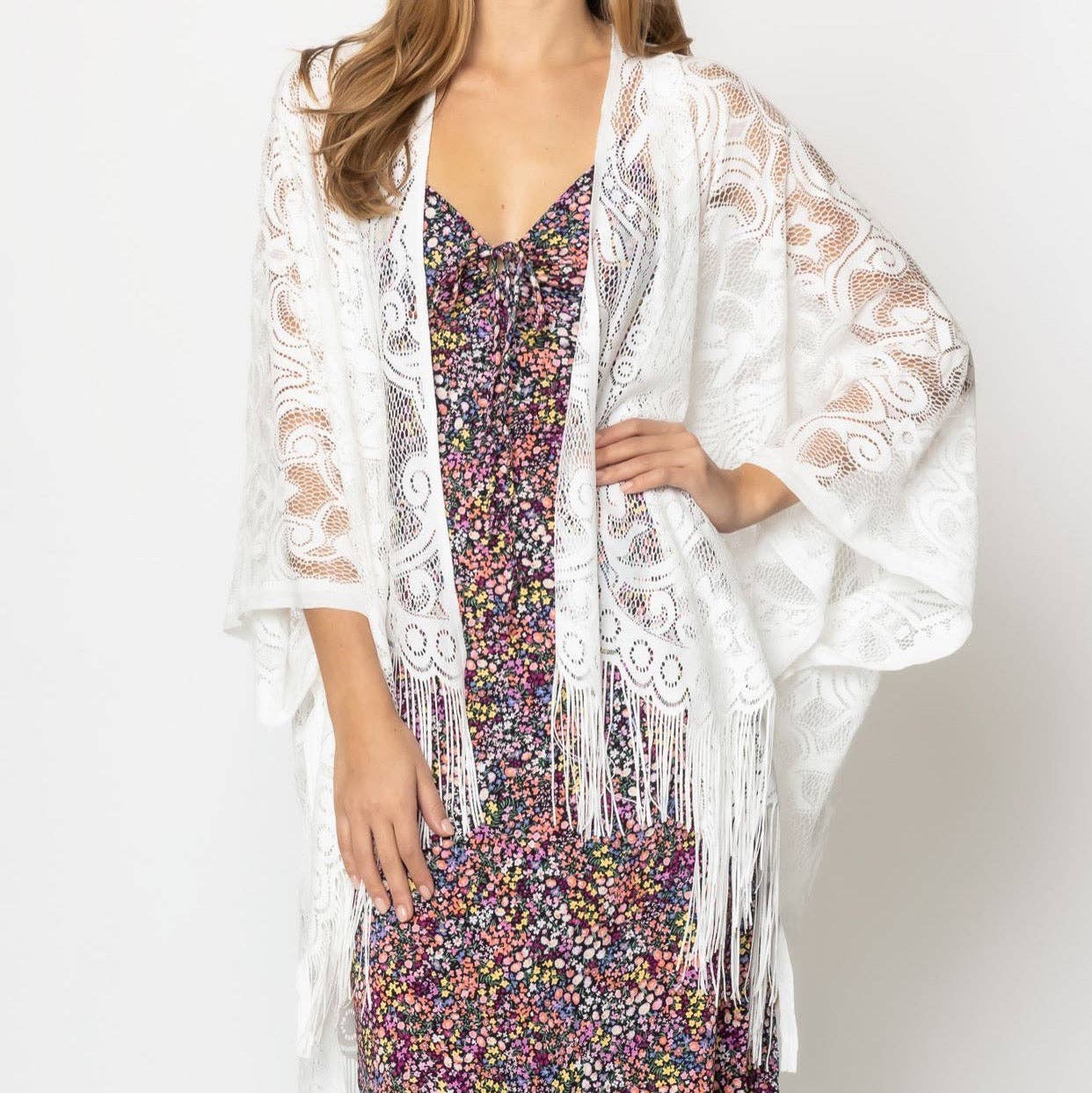 Ellison+Young - Vendita all'ingrosso Kimono - Donna - Elegante kimono con frange in pizzo8