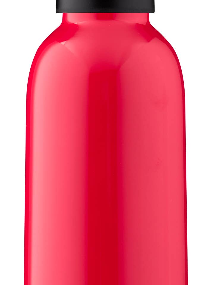 Rouge pour la vente par Mama Wata