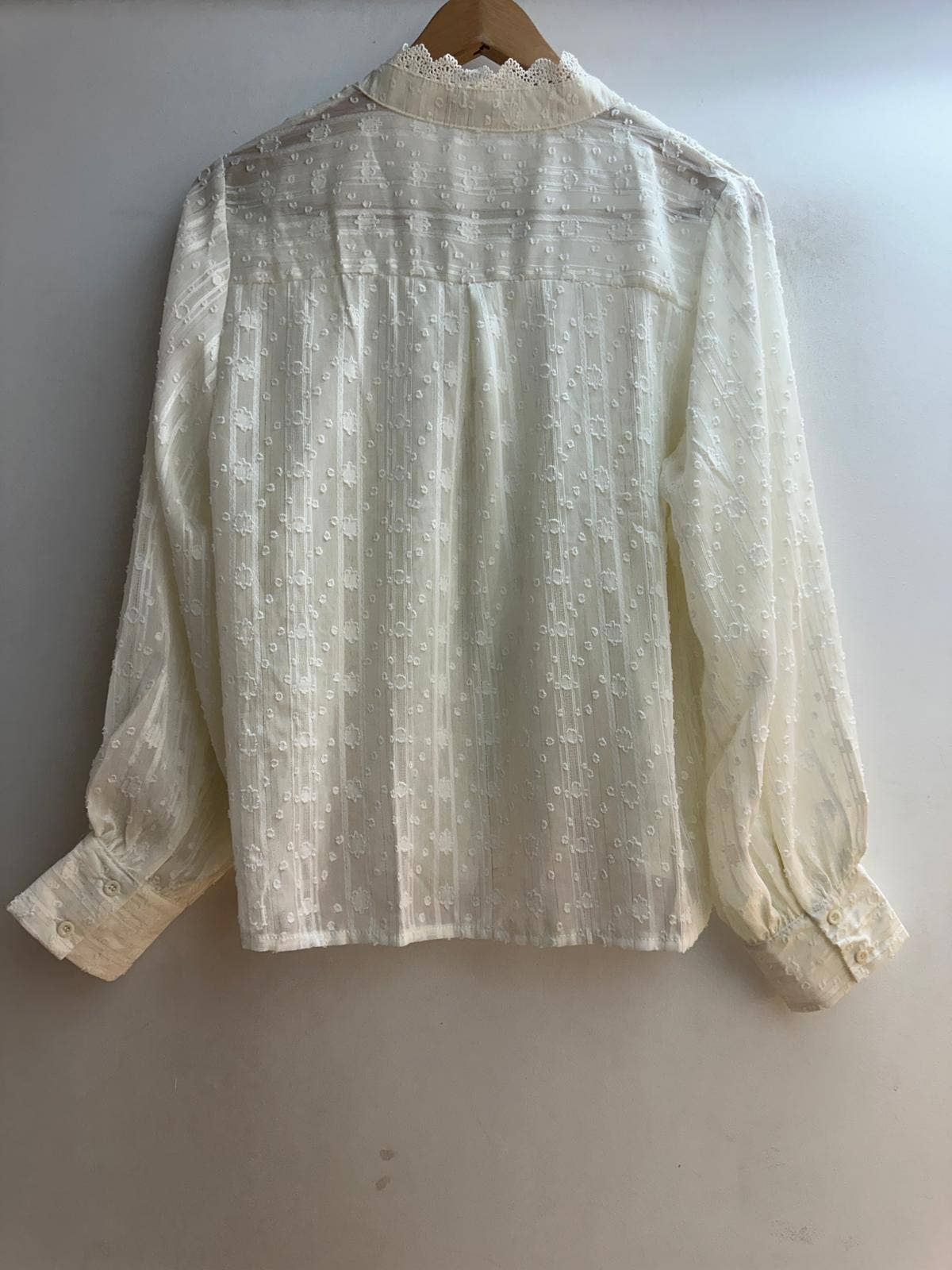 LORIANE - Wholesale Buttoned-down shirt – Women's - 16308 Plain shirt, bohemian, with shimmering threads1