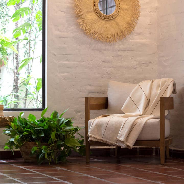 Under The Bough - Wholesale Throw Blanket - Línea Handloomed Cotton Blanket — Sepia2