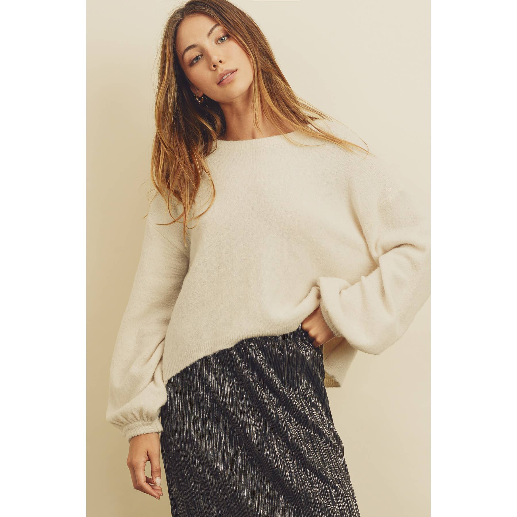 Dress Forum – wholesale Knitted jumper – Women′s – FW2546 Soft Bubble Sleeve Sweater36