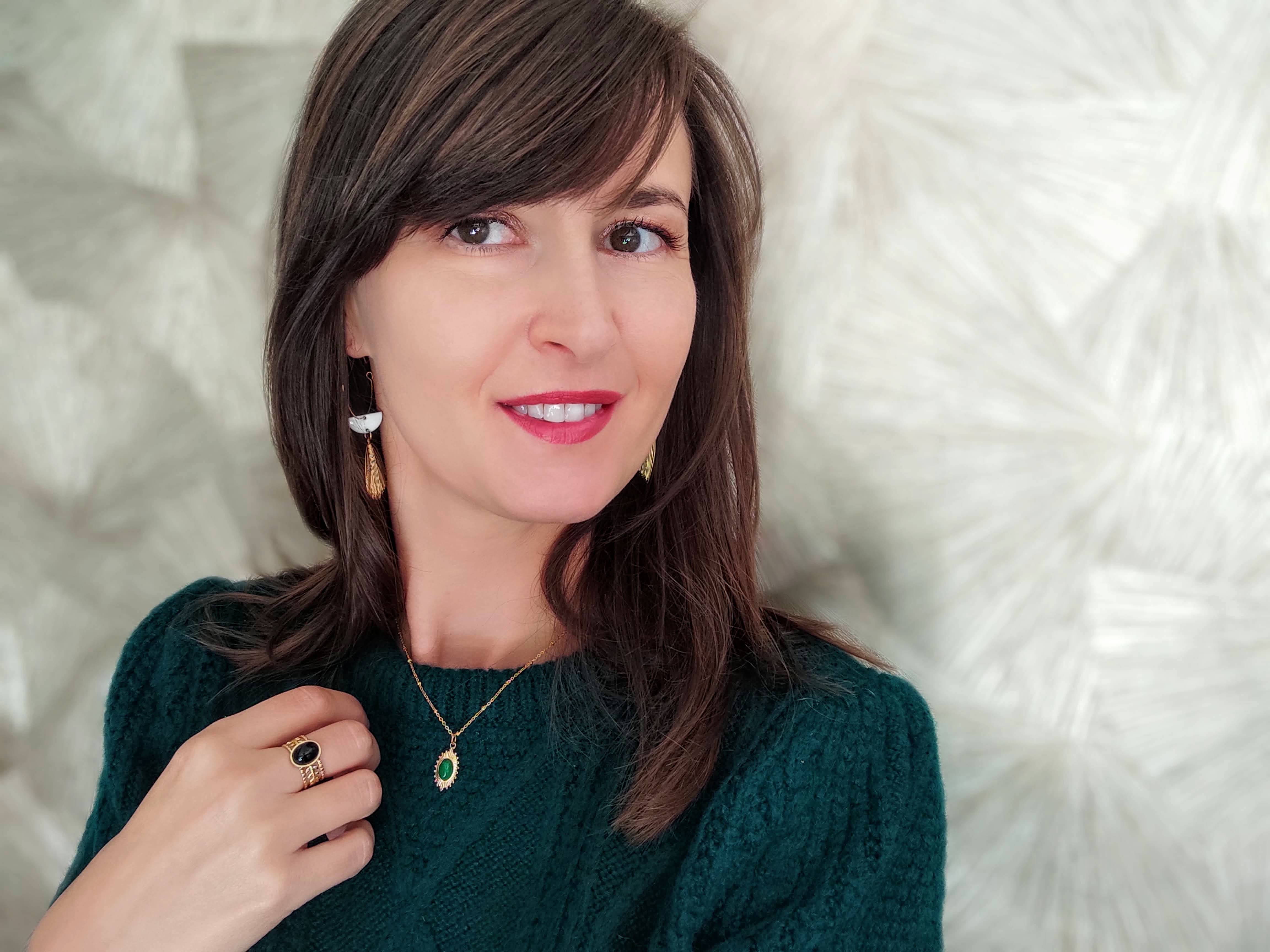 Sophie Bijoux - Vente Boucles d'oreilles pendantes - Boucles d'oreilles créoles demi lune marine La Malicieuse4