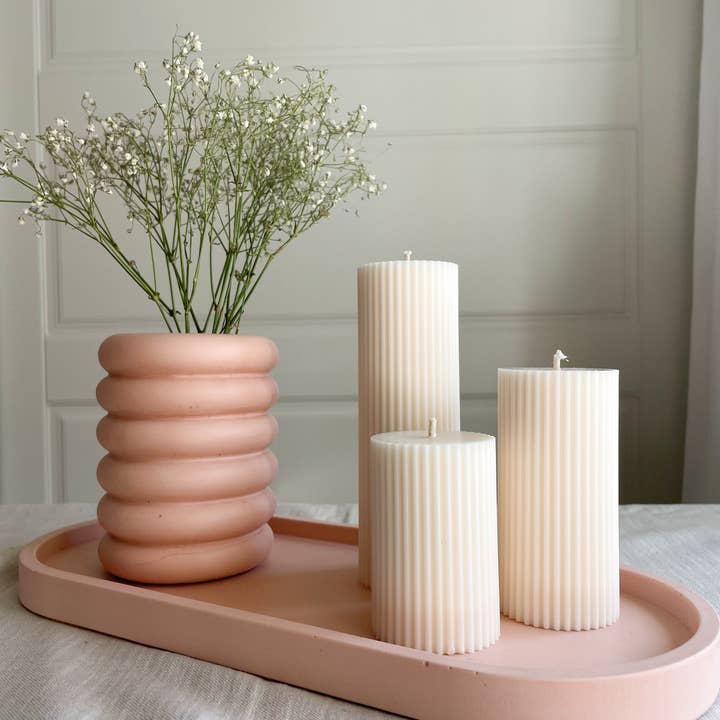 Vit Set med tre pelarljus för wholesale på Faire1