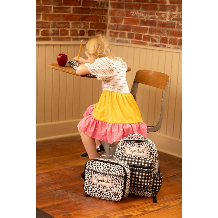 Sugar Bee Clothing - Vente Robe – enfant - Robe d'école pour filles - Robe Abby - Crayon5