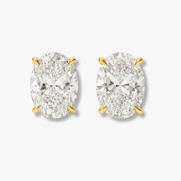 Liv Bella Vita | European Inspired Waterproof Jewelry - Wholesale Stud/Post Earrings - Sinclair Oval Diamond Studs Earrings