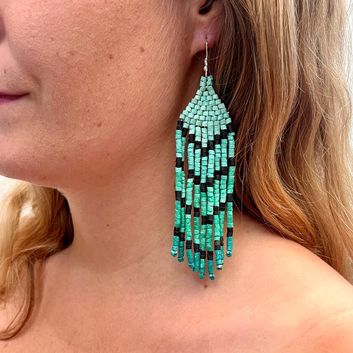 Boho Statement oorbellen met pijlen voor wholesale door Los Colores de la Tierra