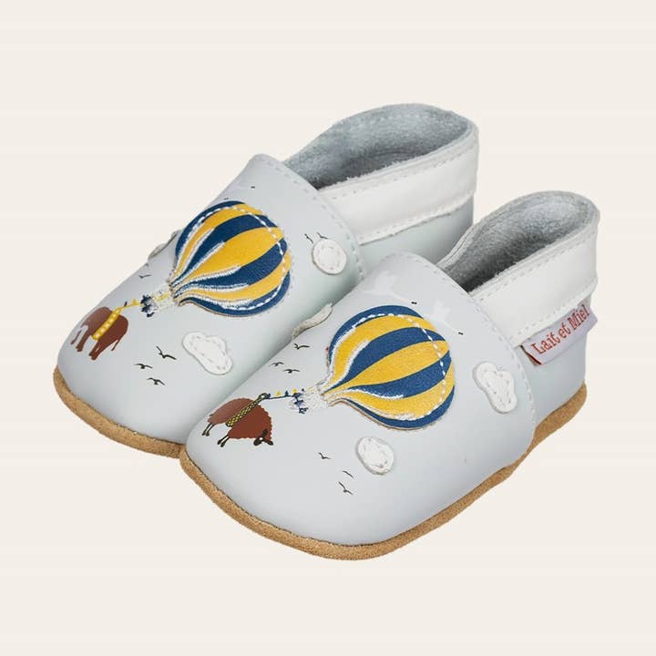 Baby leather slippers - Hot air balloon for wholesale by LAIT ET MIEL