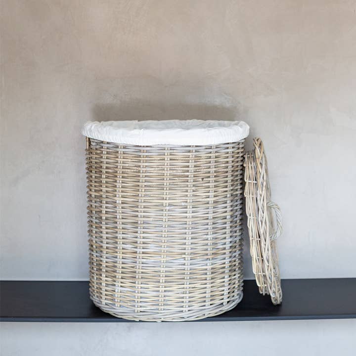 Basketly - Wholesale Laundry Basket - Rattan Laundry Baskets with Lids and Linen Inner Bag