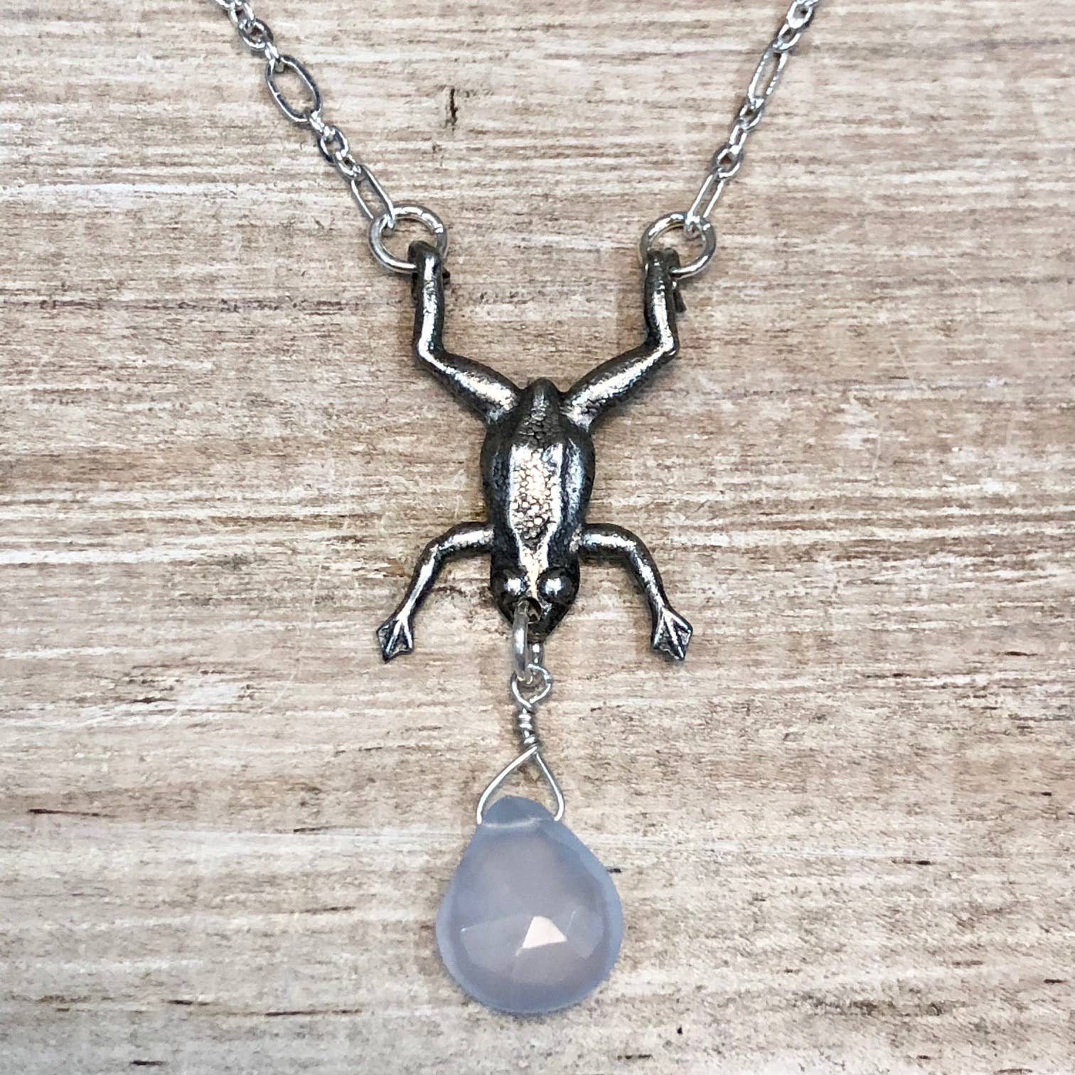 Lorraine Frances Jewelry - Wholesale Pendant/Charm Necklace - Frog Necklace With Gem2