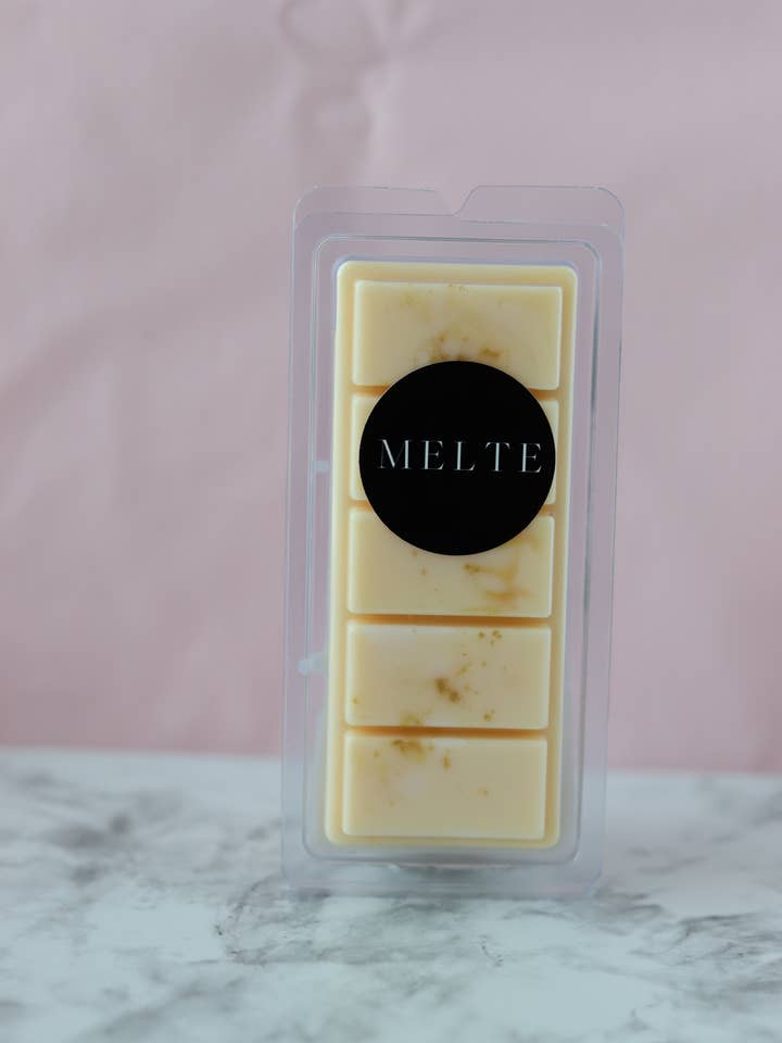 Mango & Coconut Milk Soy Wax Melt for wholesale by MELTE