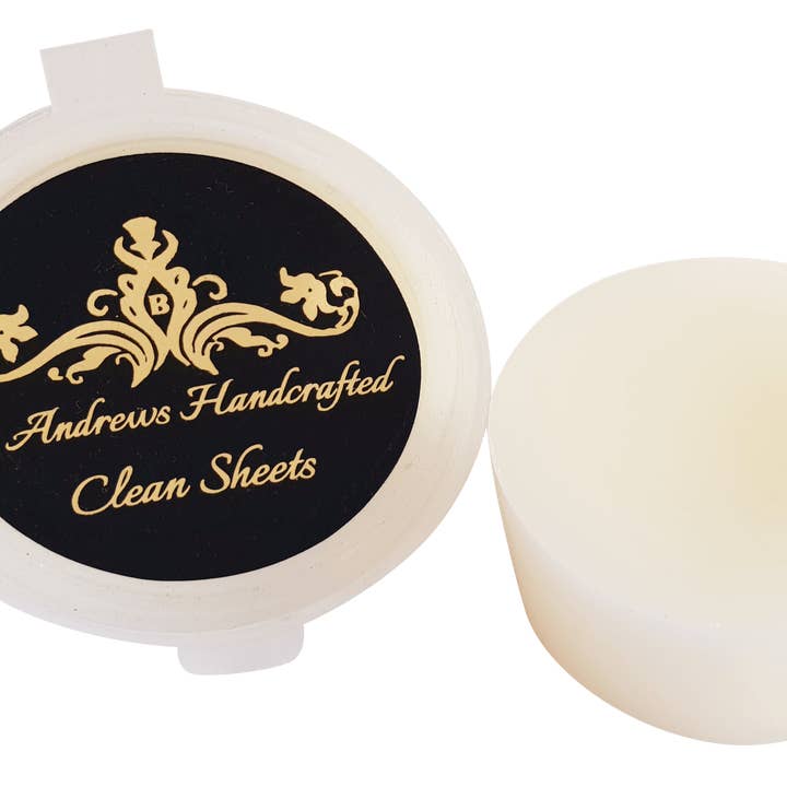 Pot de fonte Clean Sheets pour la vente par St Andrews Handcrafted