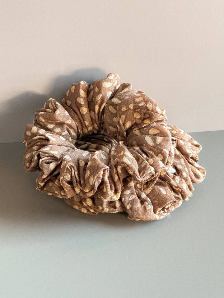 SEQUOIA SCRUNCHIE for wholesale by A RIVER