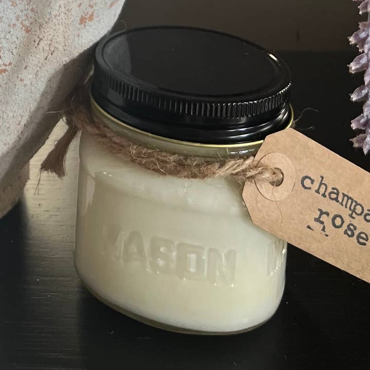 Bougie au soja Champagne Rose pour la vente par Cozy Candle Co
