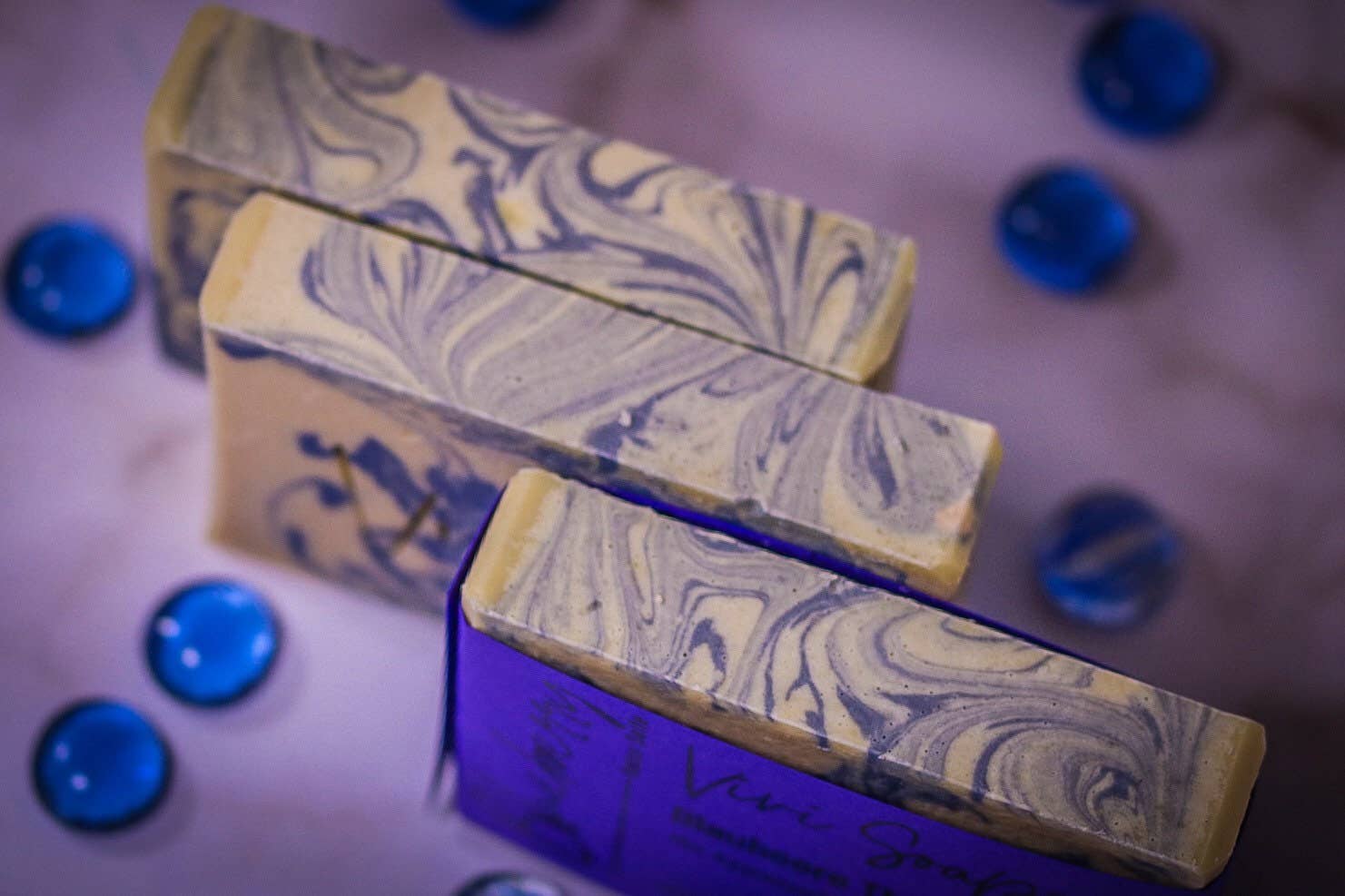 ViviSoaps – Großhandel Feste Seife – Blaubeere Thymian - Handgemachte Ziegenmilchseife5