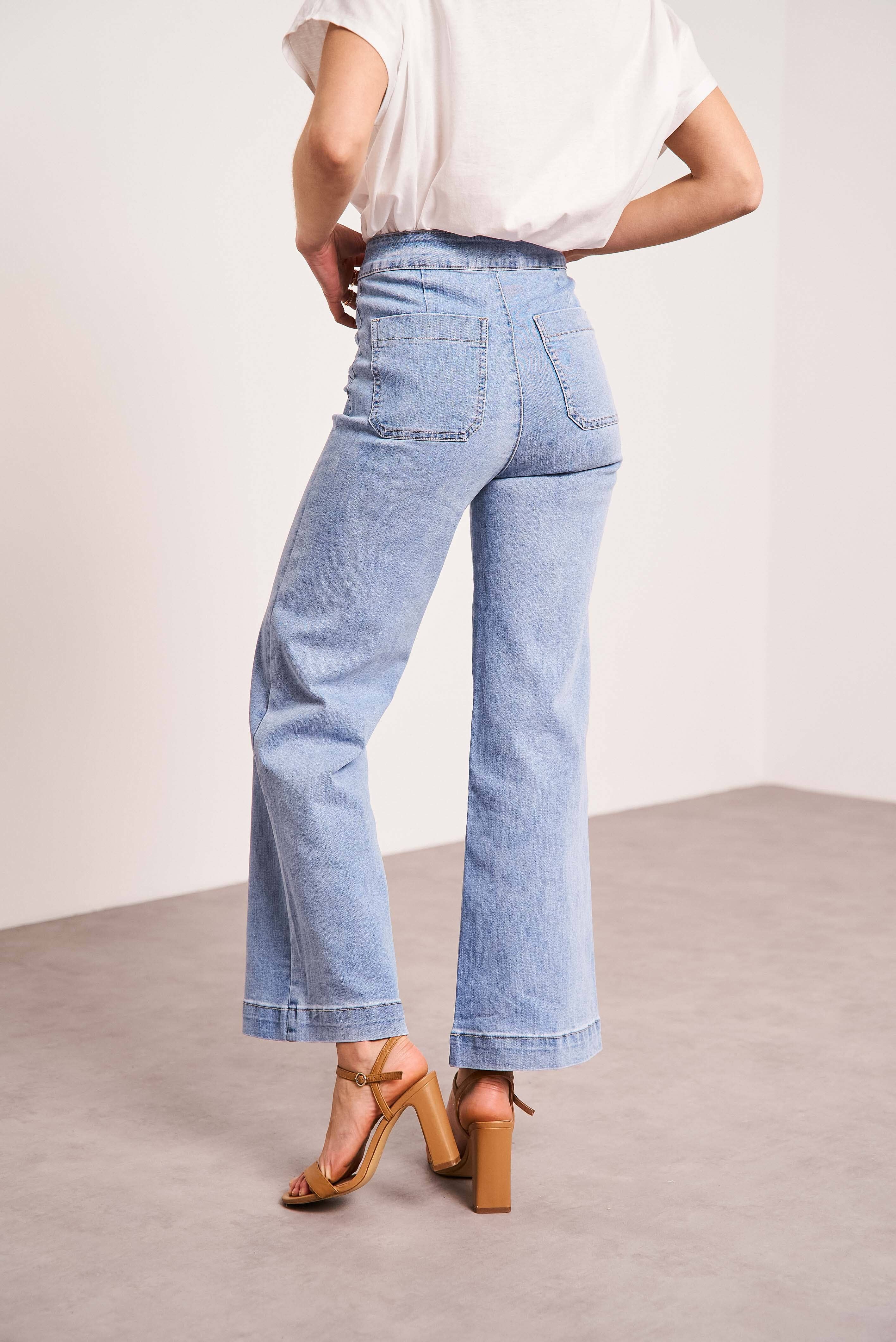 Oraije Paris - Vendita all'ingrosso Jeans - Donna - Jeans larghi Victorine a 6 bottoni4