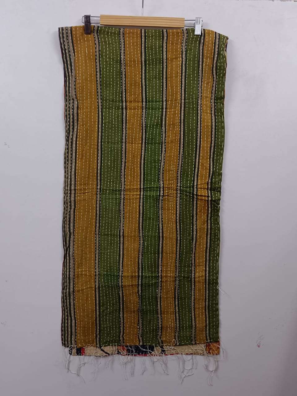 Wevez - Wholesale Scarf - Women's - Women Cover Up Vintage Reversible Kantha Scarf Wholesale Lot7