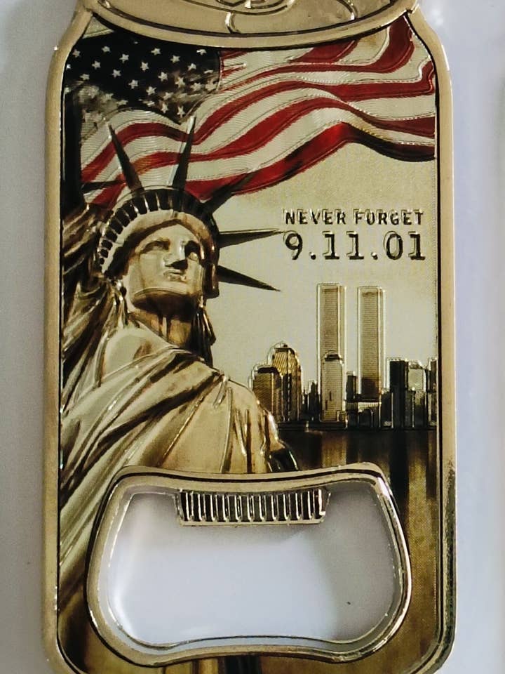 Metal Magnet Can Opener for wholesale by ZIZO USA INC