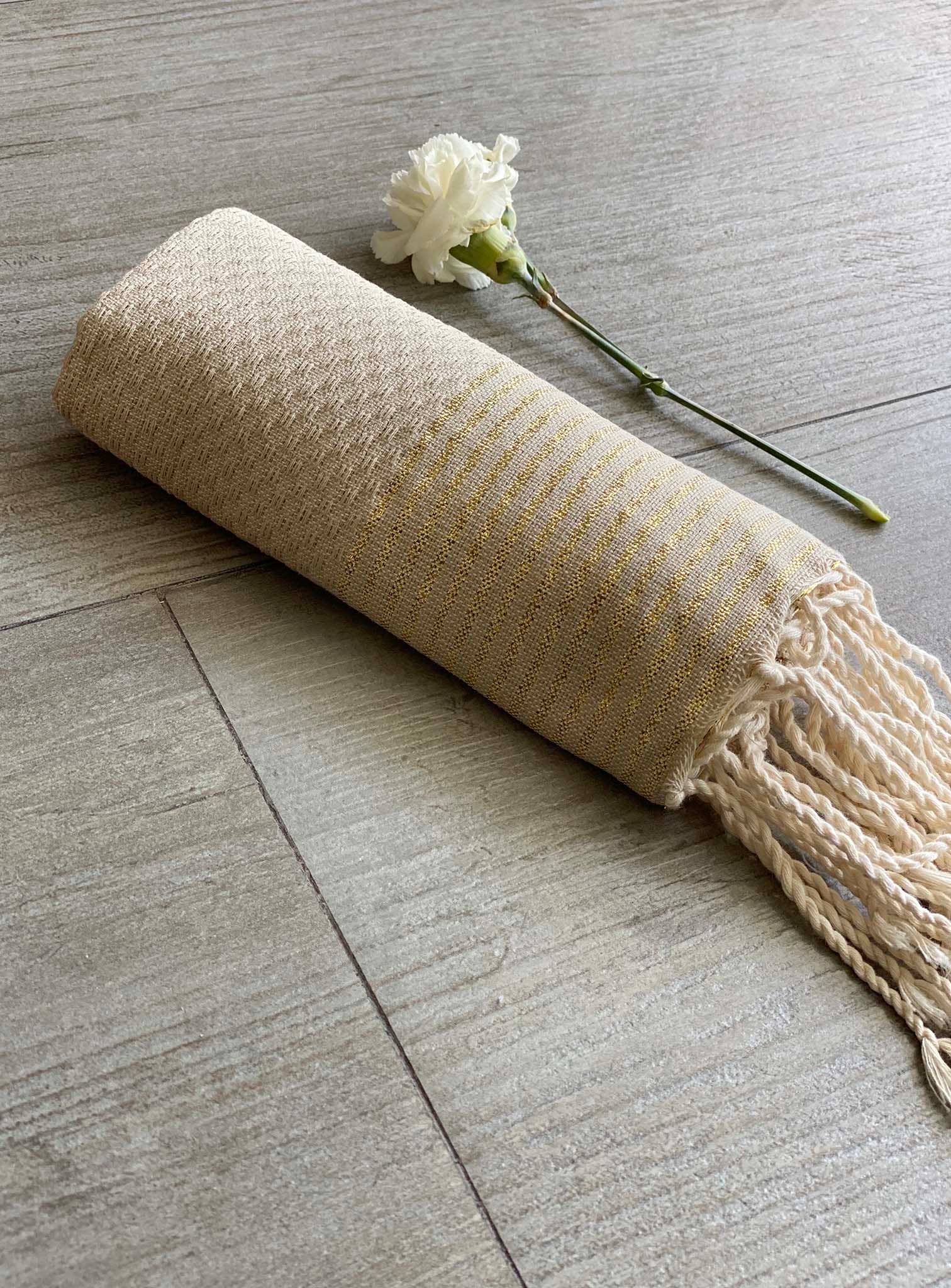 Scents and Feel – wholesale Badhandduk – Gästhandduk med lurex och bikakemönster2