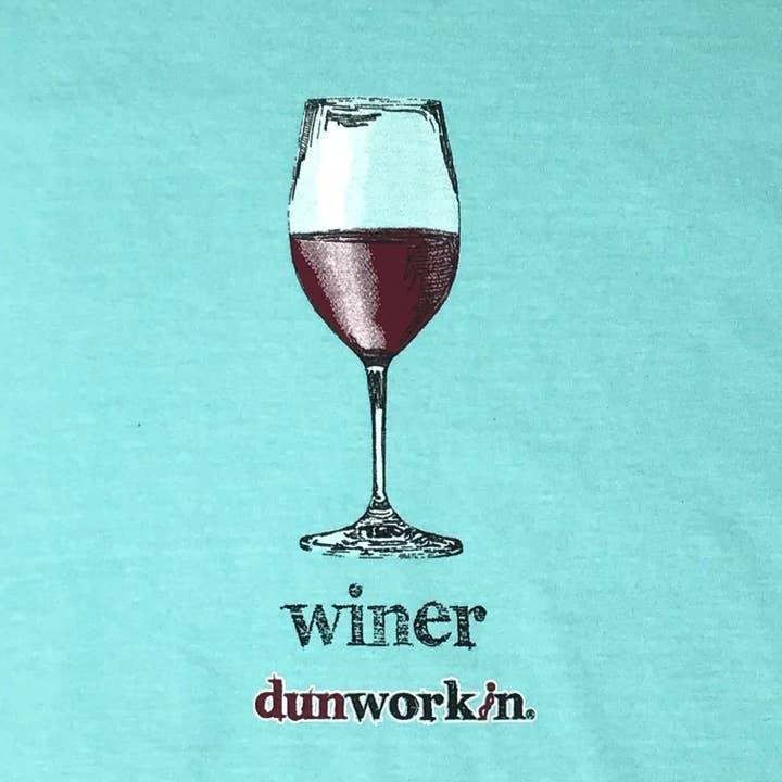 Winer « Red Wine » SS à col en V pour femme pour la vente par Dunworkin