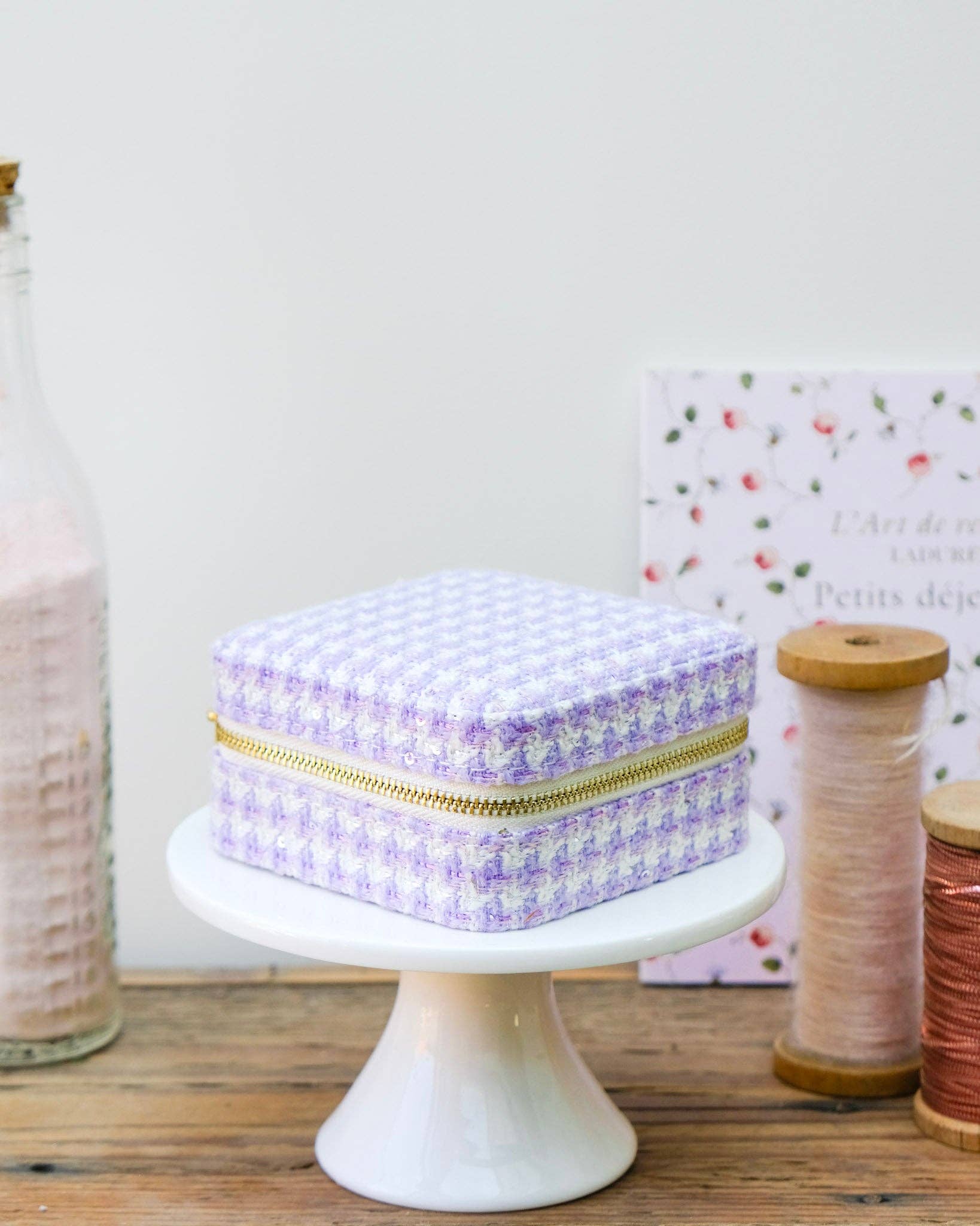 Maison Scarlett - Vente Boîte/rangement à bijoux - Boîte à bijoux de voyage Corinne en pied-de-poule6