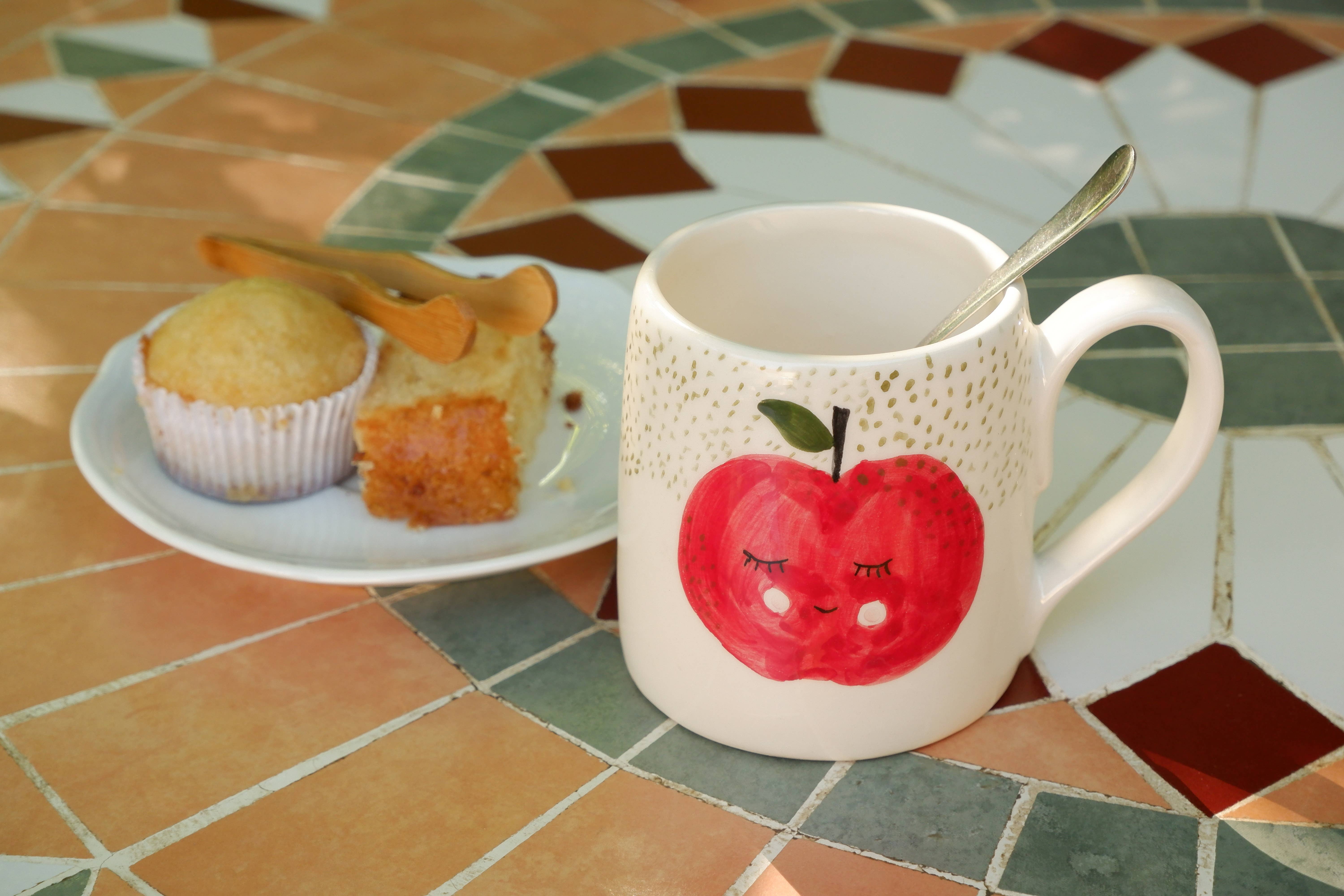 Really Nice Things - Wholesale Coffee Mug - Paula Mug (Apple)3