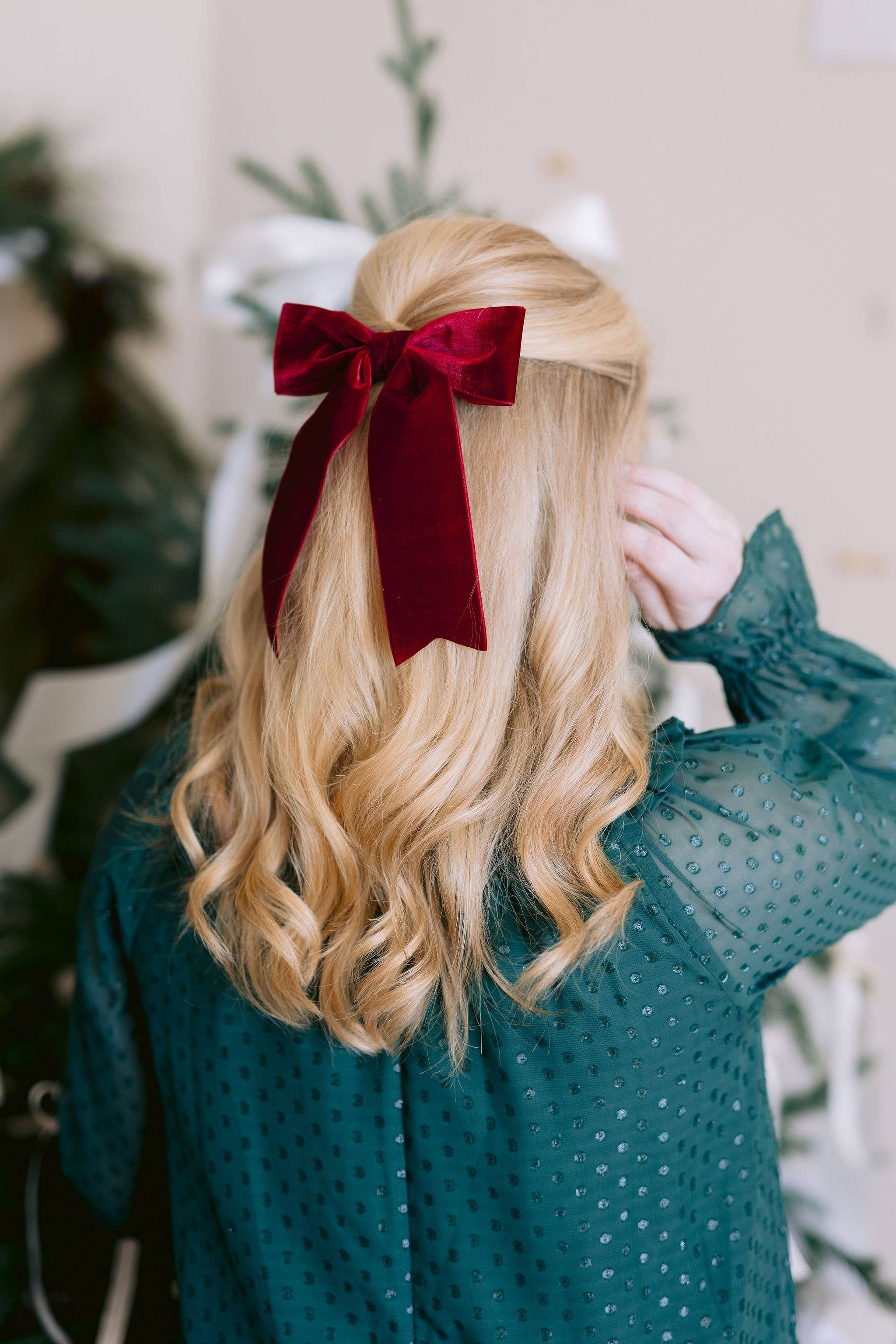 Grace & Grandeur - Wholesale Hair Bow - Women's - Large Velvet Hair Bow Barrette for Women | Bailee Bow22