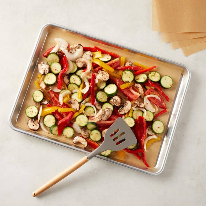 Liconte LLC - Wholesale Baking Sheet/Mat - 300 Pack Parchment Paper Pre-Cut Paper Sheets 12x16 Inch1