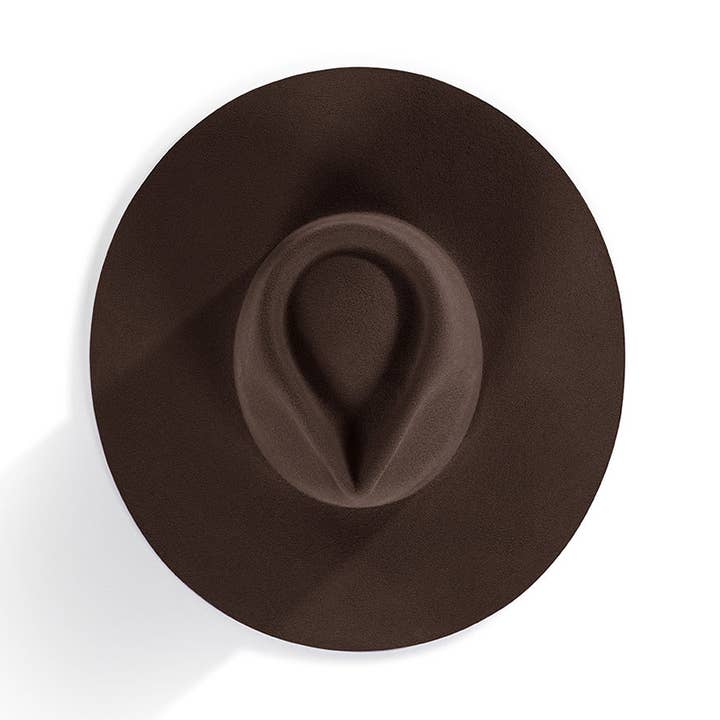 La società - Smokey Brown per la vendita all'ingrosso da parte di Old Habits Die Hard