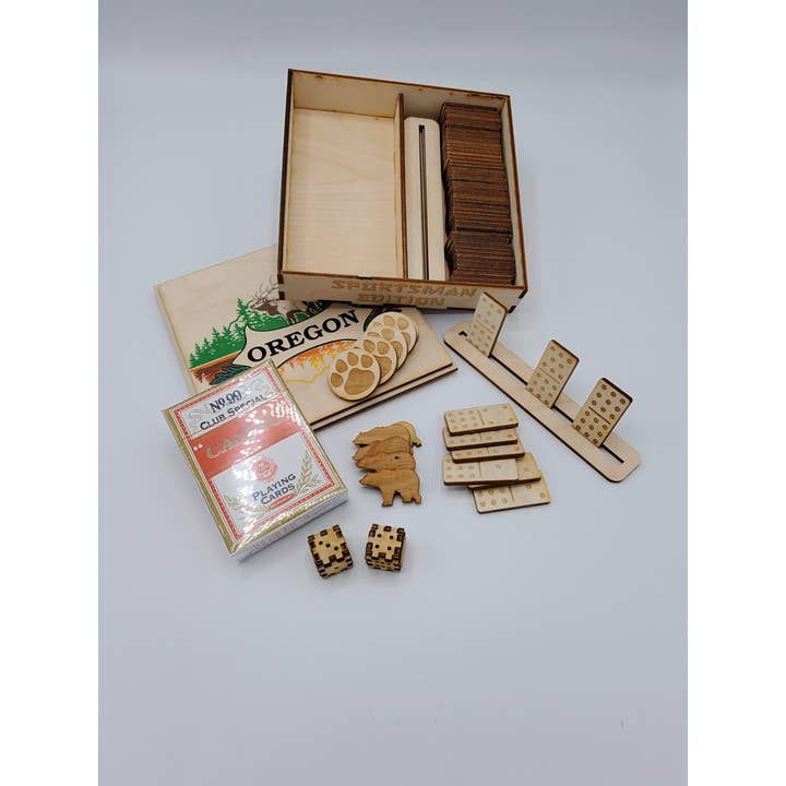 Boîte de jeu - Édition Sportsman pour la vente par Rocket Laser Graphics