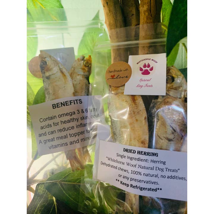 Whitehorse Woof - Wholesale Pet Treats - Dog - Dried Herring