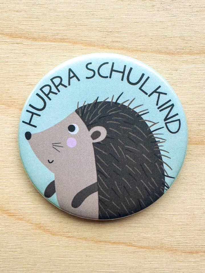 Spilla Evviva Scuola Riccio per la vendita all'ingrosso da parte di StudioSonna