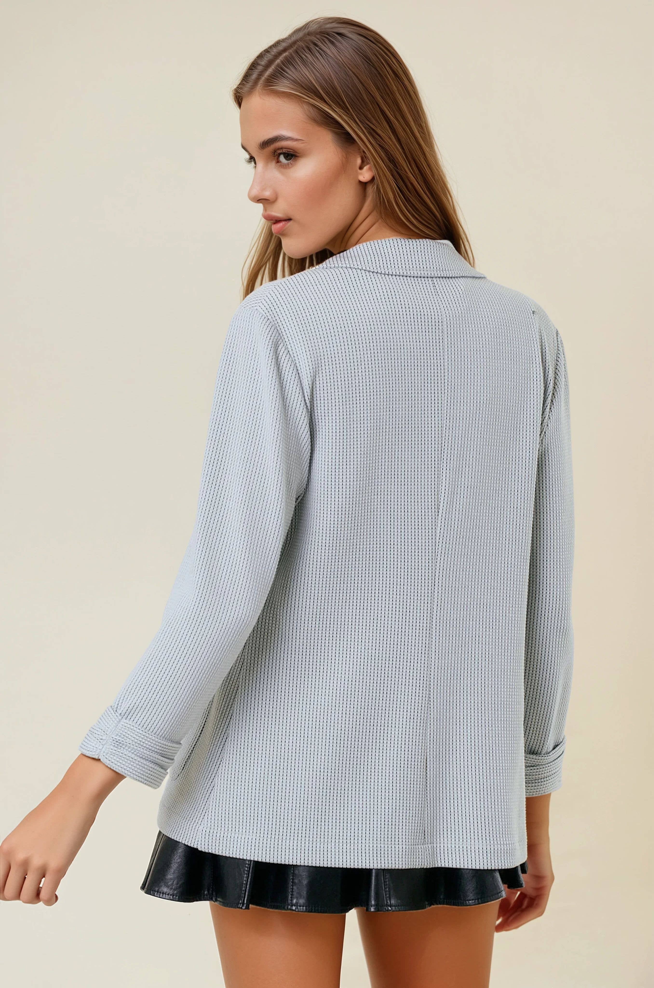 Doe and Rae - Vente Blazer – femme - Blazer texturé à manches froncées - 10150J3