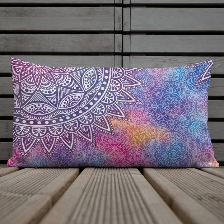 Housse de coussin colorée pour mandala bohème pour la vente par Cushion Covers Store