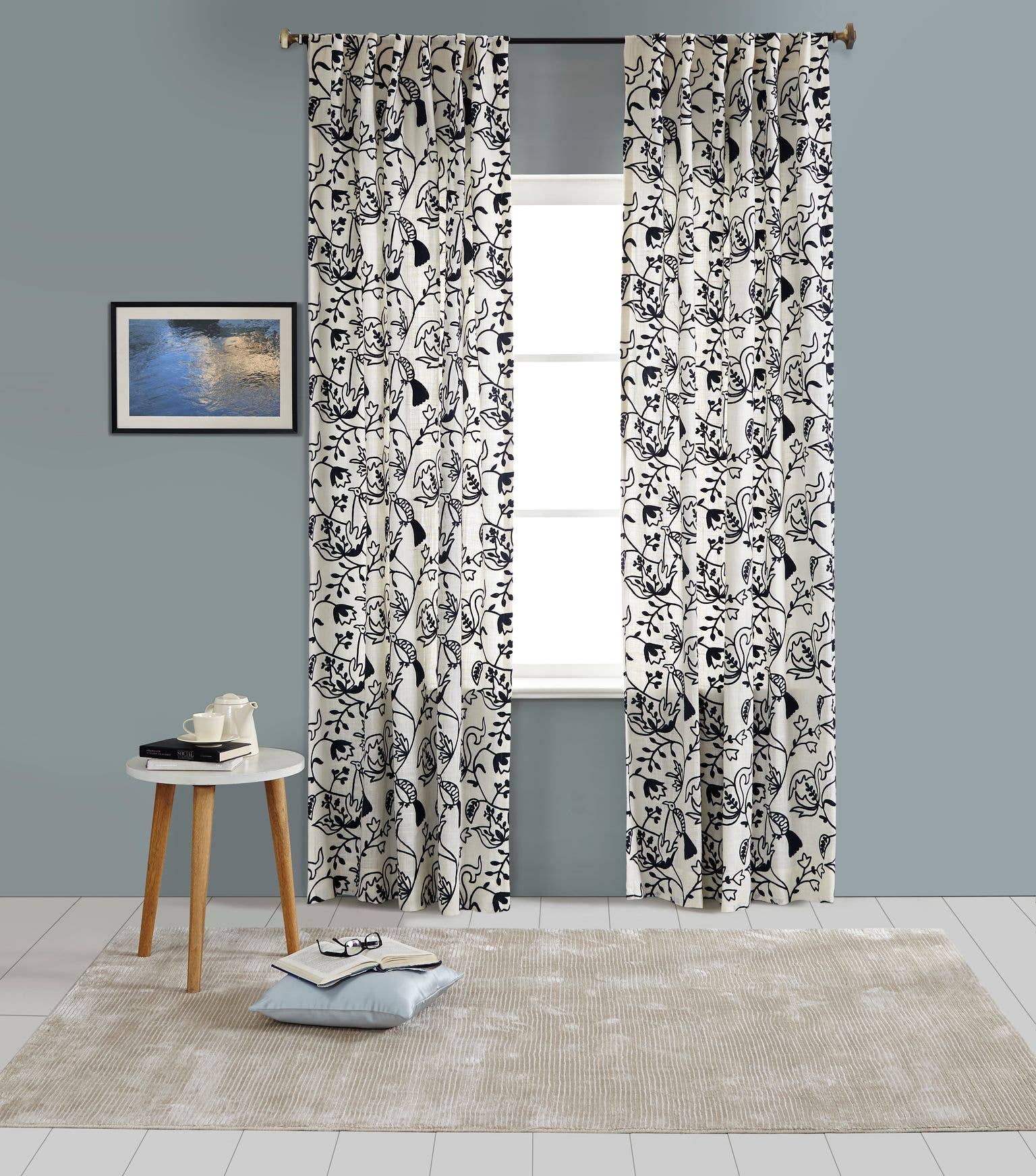 Weiss Leinenvorhang mit Stickerei Birds of Paradise, Weiß für den Großhandel auf Faire