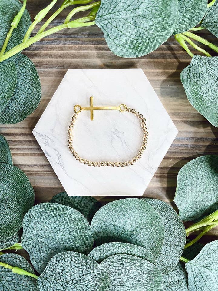 Das Mary-Armband | 14K Gold Kreuz minimalistisches zierliches Armband für den Großhandel von Beaded Buns