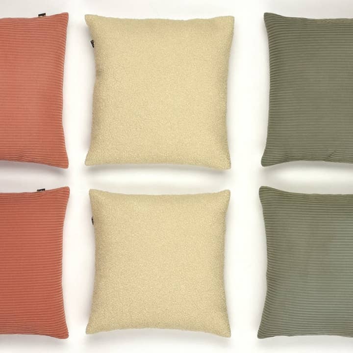 Salzmann Restwaren GmbH - Wholesale Throw Pillow Cover - Cushion covers for decorative pillows, small pillows1