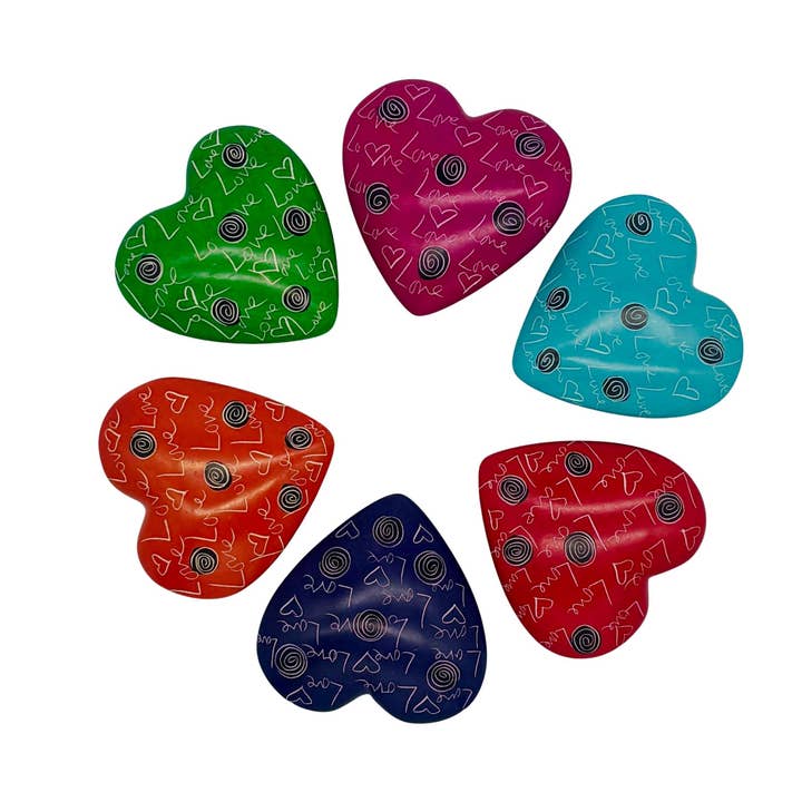 Stéatite- Grands cœurs d'amour pour la vente par Mondo Trading Company